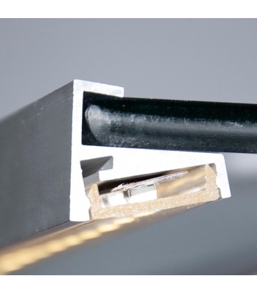 Perfíl de Aluminio para LEDS uso en Estanterías Cristal  Espesor 6mm - Tira de 1 Metro